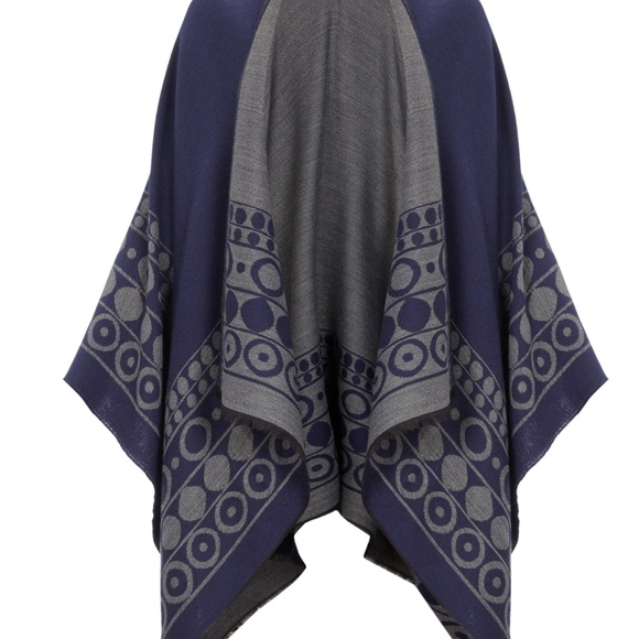 🔵Weekend Max Mara  REVERSIBLE PONCHO - Picture 2 of 7